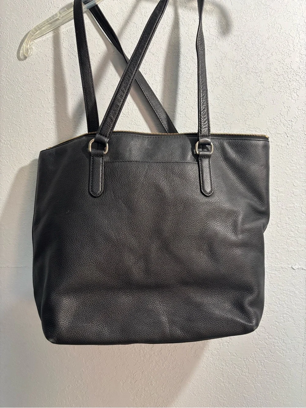 Kate Spade Larchmont Avenue Penny Tote in Black Pebbled Leather